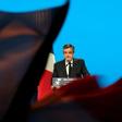 Fillon battles to keep his presidential bid afloat