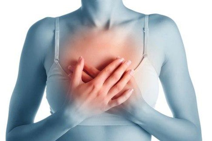 Heartburn is aggravated with coffee and carbonated drinks