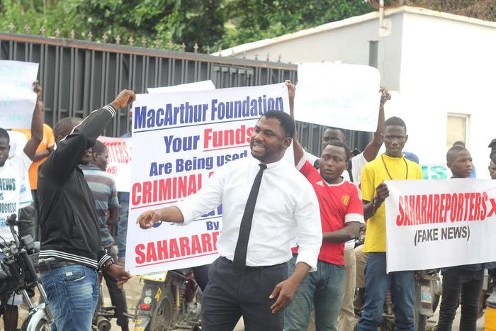 Protesters against Sahara Reporters in Lagos on Friday, June 15, 2017