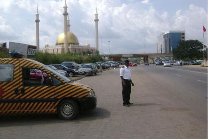 Commissioner says only VIOs are permitted to check vehicle particulars