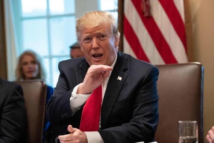 US President Donald Trump described the situation in Syria in one phrase: "sand and death"