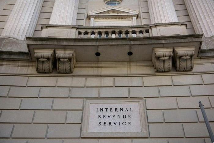 The Trump administration wants to cut corporate taxes in order to boost economic activity and encourage multinational companies to return to the United States and stimulate hiring