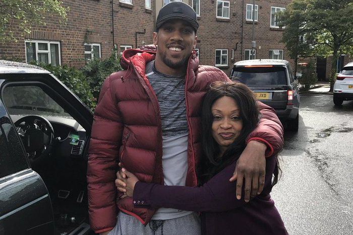 Anthony Joshua and his mum Yeta