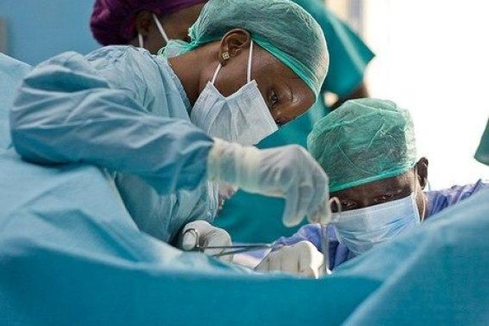 Doctors suspend 10-day old strike