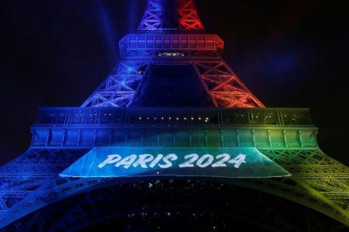 The Académie française disapproves of Paris' 2024 Olympics slogan "Made for sharing," claiming "it has already been used in other publicity campaigns...notably for pizzas to share"