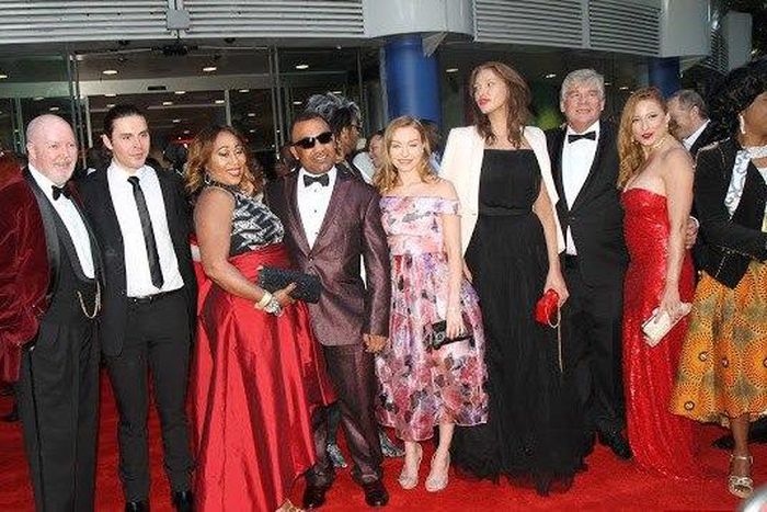 Cast and crew of "Return of the Don" at the UK premiere
