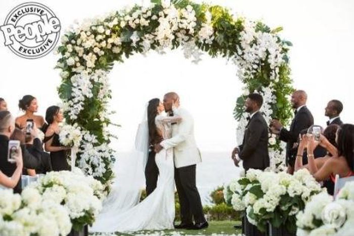 Nicole Williams & Larry English