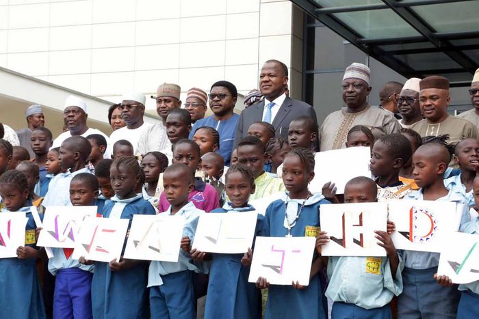 Dogara hosts students from Abuja IDP schools