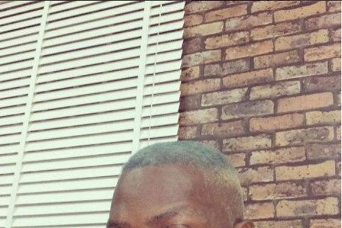 Olamide debuts a new haircut