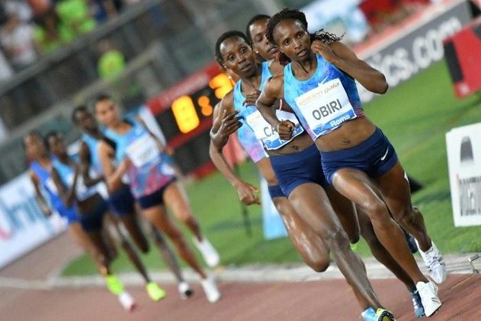 Kenya's Hellen Obiri (R) competes on her way to winning the women's 5000m event during the Rome IAAF Diamond League athletics competition on June 8, 2017 at the Olympic Stadium in Rome