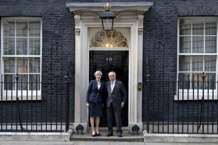 Theresa May hosted EU Commission chief Jean-Claude Juncker and other EU officials for the reportedly tense dinner in Downing Street last Wednesday