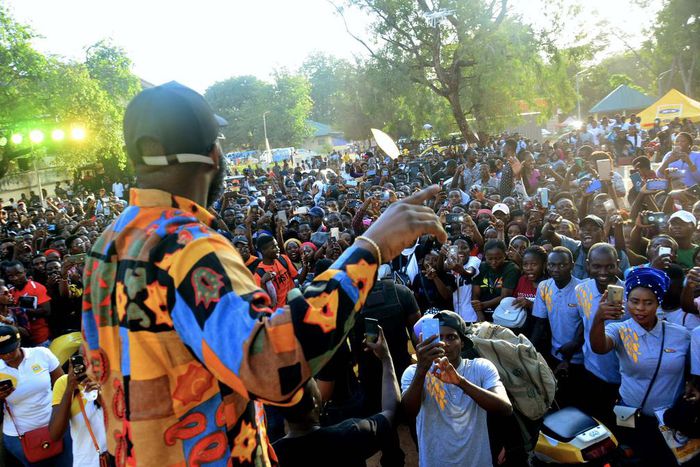 Falz performing at the MTN Pulse Campus Invasion, Kwara State.