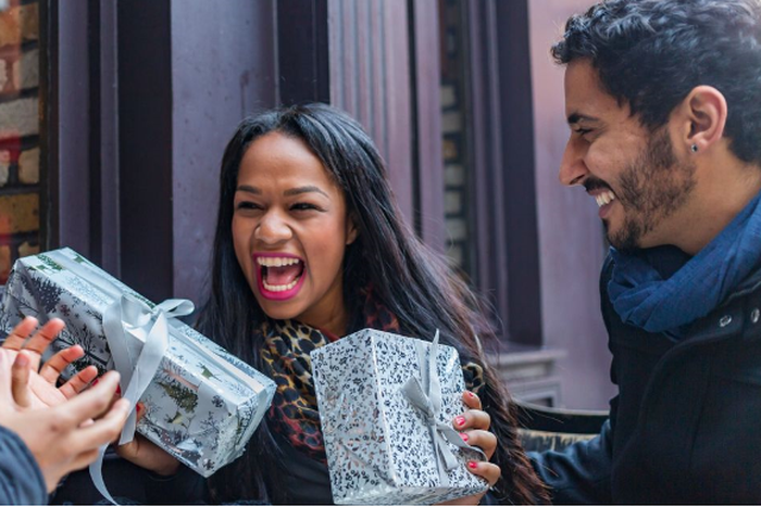 If your partner is one who gets excited when they get gifts, this is how to make them really happy [Credit: HuffPost Canada]
