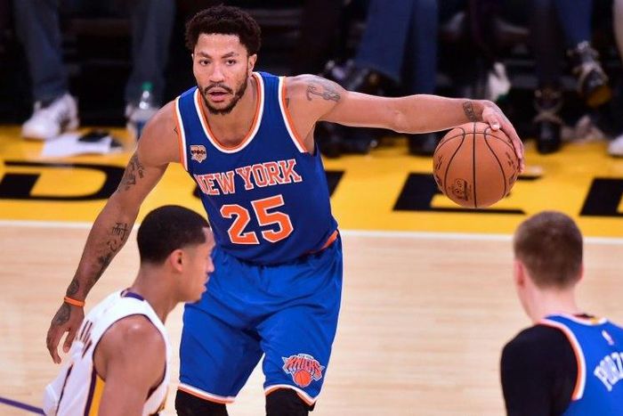 Free agent point guard Derrick Rose is set to sign a one-year, $2.1 million deal with the Cleveland Cavaliers, according to US media