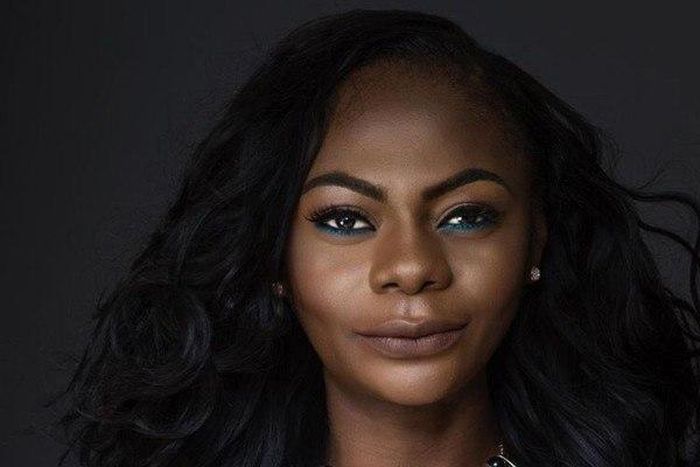 Karen Igho releases new sultry photos