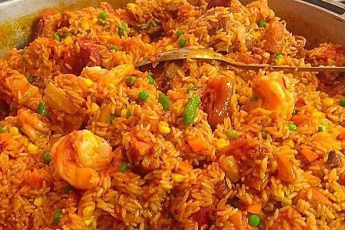 A pot of nourishing looking Jollof rice