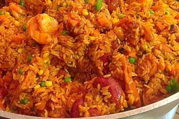 A pot of nourishing looking Jollof rice