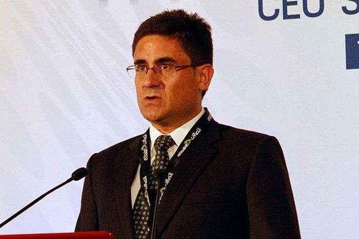 Matthew Willsher, Etisalat CEO and member of the board of the board of innovators for the prize