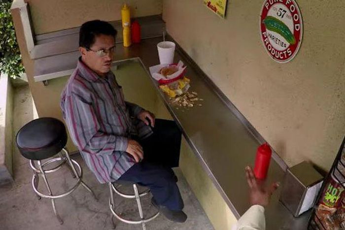 ___5702569___https:______static.pulse.com.gh___webservice___escenic___binary___5702569___2016___11___3___13___Jedi-force-prank