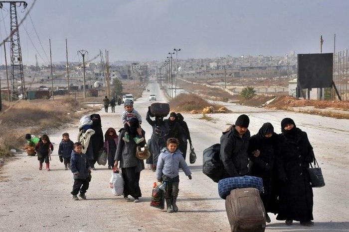 The Red Cross said a Syrian government offensive in Aleppo had prompted an exodus of terrified civilians, many fleeing empty-handed