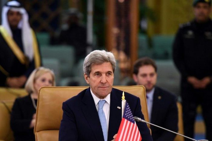 US Secretary of State John Kerry listens as he attends a meeting of the Quartet on the situation in Yemen, on December 18, 2016 in Riyadh
