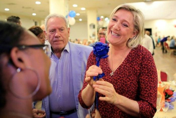 French presidential candidate Marine Le Pen is trying to detoxify her far-right Front National party's image and is picking up support in the process
