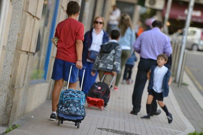 The "Road to School" initiatve is based on research by Italian educational psychologist Francesco Tonucci, who believes in giving kids autonomy