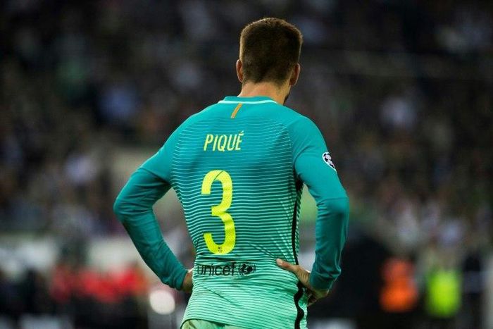 Barcelona defender Gerard Pique says he will retire from international football after the 2018 World Cup