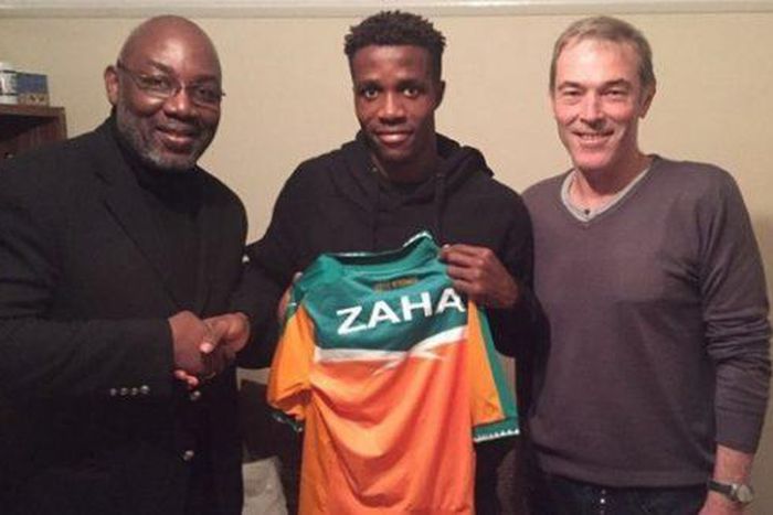 Wilfried Zaha (middle)