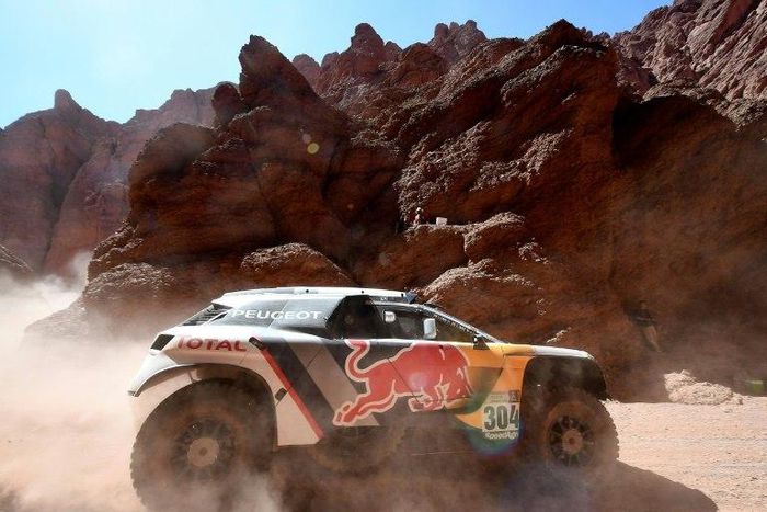 Peugeot's Carlos Sainz in action during the third stage of the Dakar Rally between San Miguel de Tucuman and San Salvador de Jujuy in Argentina, on January 4, 2017