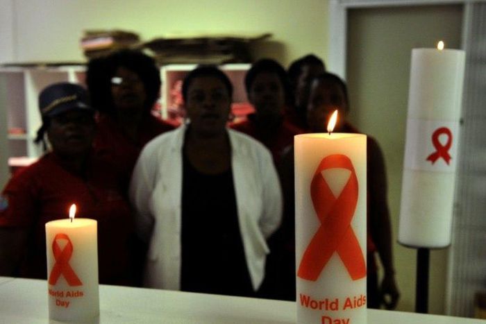 Researchers warn of no quick HIV cure