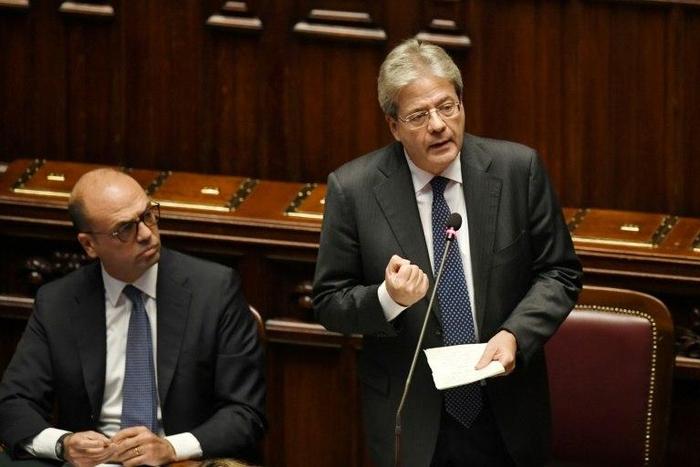 Italy's Prime Minister Paolo Gentiloni confirmed earlier signals from the government that it stands ready to help recapitalise Monte dei Paschi di Siena