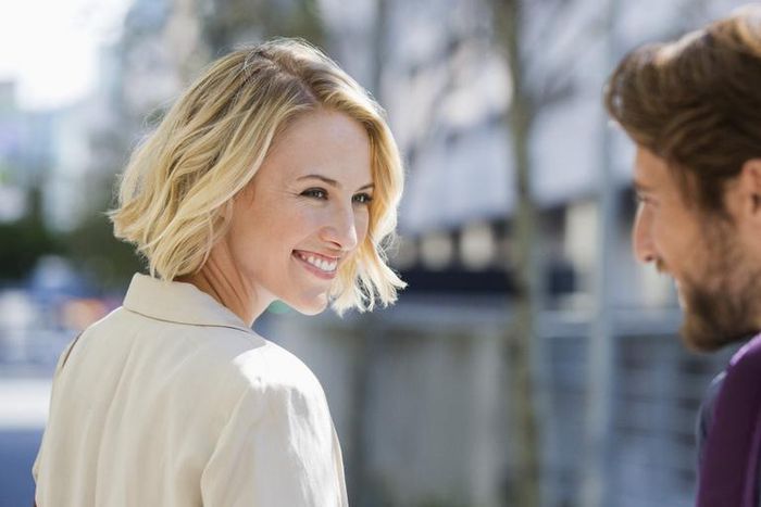 7 ways to know a guy is flirting with you