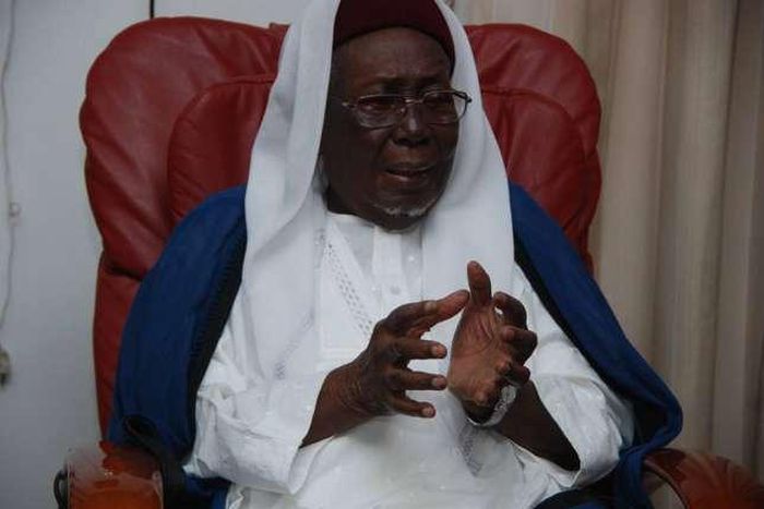 Mahaifin Sambo Dasuƙi, waton Sarkin Muslumai na da-Ibrahim Dasuki- ya rasu