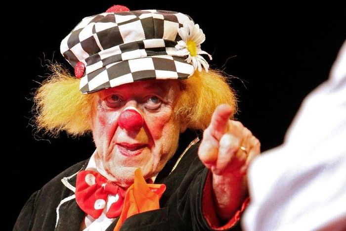 Oleg Popov was on tour in the southern Russian city of Rostov-on-Don when he went into cardiac arrest at his hotel on November 2, 2016