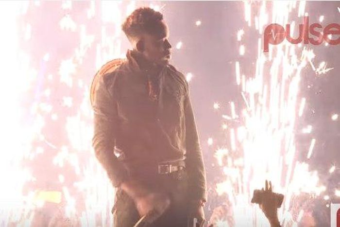 Mr Eazi at Life is eazi concert.