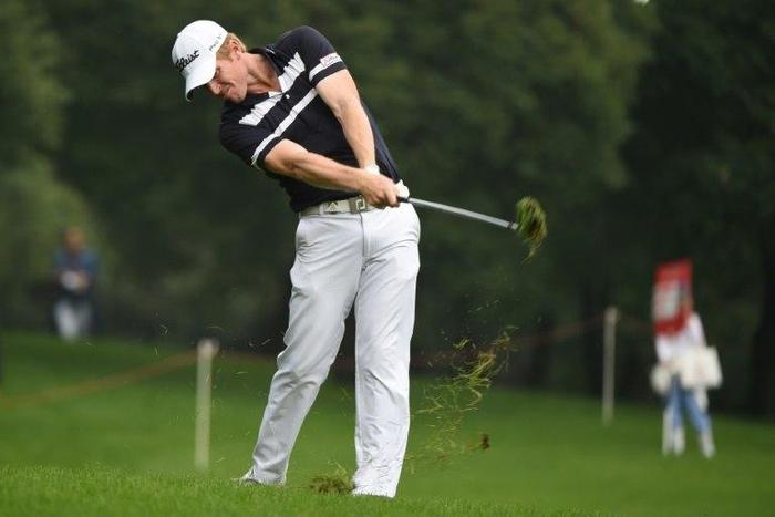 Australian Andrew Dodt came home in 31 to be seven-under for the tournament after a 65 and hold a two-shot lead at a storm-hit Australian PGA Championship