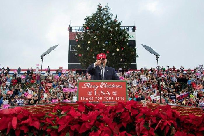 Donald Trump thrived on the campaign trail at large arena rallies and now as president-elect he has tried to recreate that atmosphere with his "thank you" tour