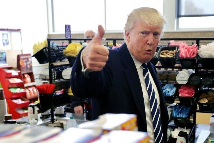 Republican presidential nominee Donald Trump campaigns in Valley Forge, Pennsylvania, which has voted Democratic in presidential elections since 1992