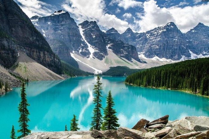 Moraine Lake