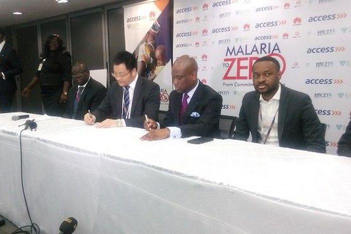 Herbert Wigwe and the Huawei CEO signing the partnership