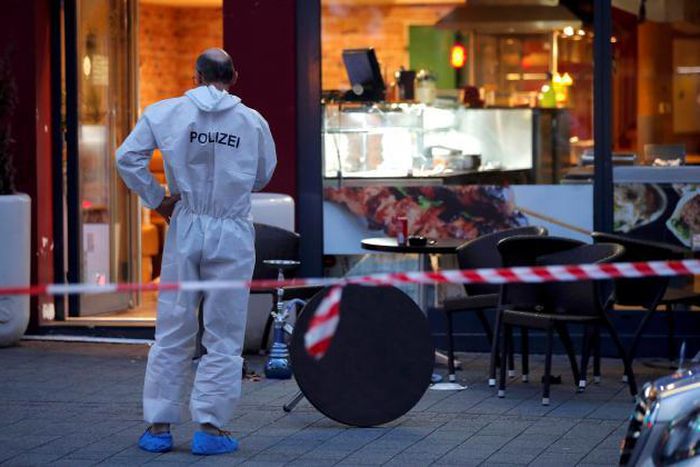 Bomb-carrying Syrian dies outside German music festival; 12 wounded