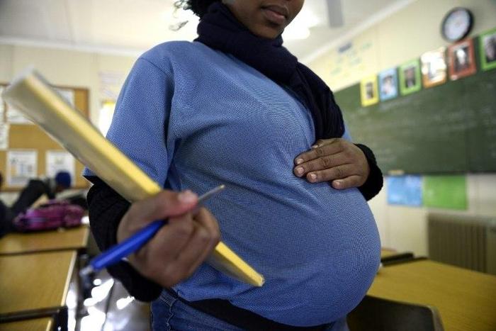 World Bank figures show that in 2014, the birth rate among Equatorial Guinean adolescents aged 15-19 was 110 in 1,000