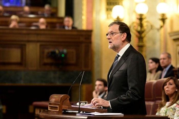 The Socialists' decision to abstain a confidence vote will give interim Prime Minister Mariano Rajoy enough traction to see him through and once again lead Spain
