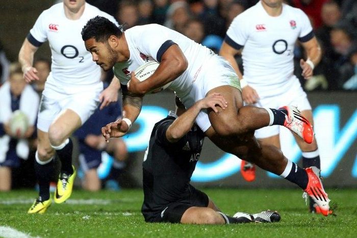 England's Manusamoa Tuilagi (L) recently spent two months on the sidelines with a groin problem