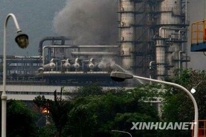 China refinery blast