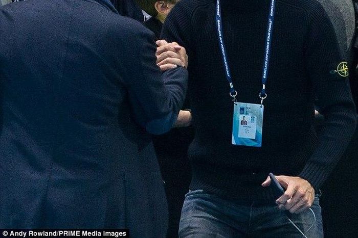 Jose Mourinho and Gerard Pique