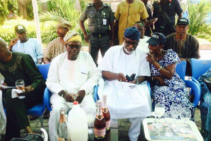 Akeredolu with guests at his Owo home