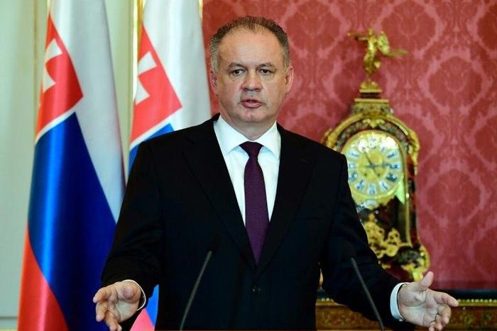 Slovakian President Andrej Kiska vetoes a bill that would have required a religion to have at least 50,000 followers to become official and qualify for state subsidies, up from the current 20,000