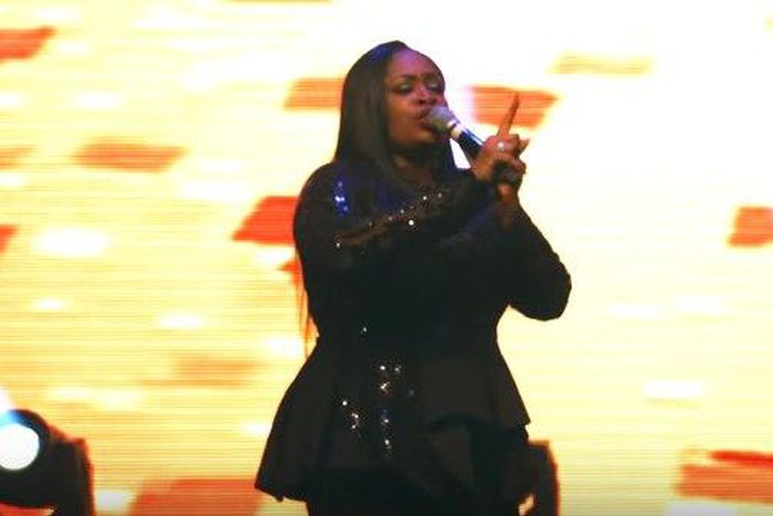 Sinach's live performance of 'You are so good'